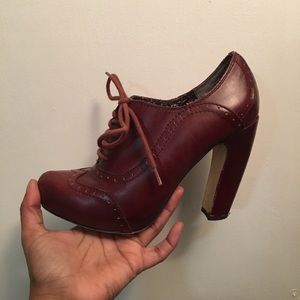 Cute vintage style Booties